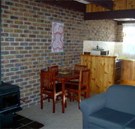 Warrawee Holiday Units - C Tourism