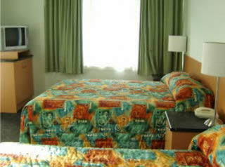 Bailey's Motel - C Tourism 1