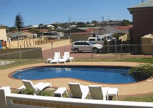 Jetty Resort And Apartments - C Tourism 2