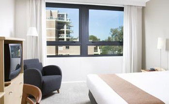 Pacific International Suites Parramatta - C Tourism 3
