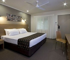 Manunda QLD C Tourism