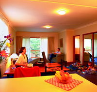 Oxley Court Serviced Apartments - C Tourism