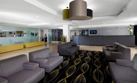 Mantra On Northbourne - C Tourism 5