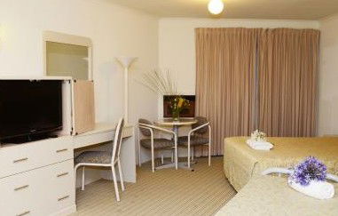 Motel 10 Motor Inn - C Tourism 2