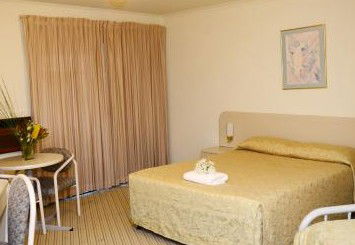 Motel 10 Motor Inn - C Tourism 4