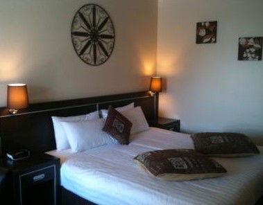 Golden West Motor Inn - C Tourism 3