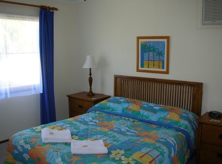 Palm View Holiday Apartments - C Tourism 1