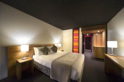 Jasper Hotel - C Tourism 2