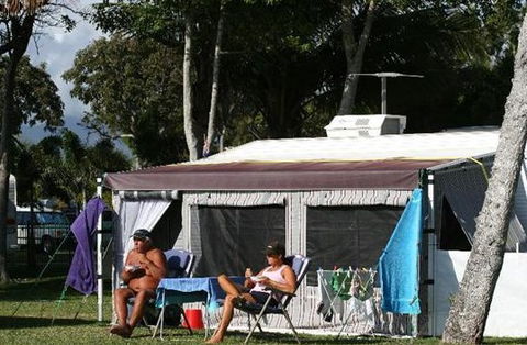 BIG4 Rollingstone Beach Caravan Resort - C Tourism 3