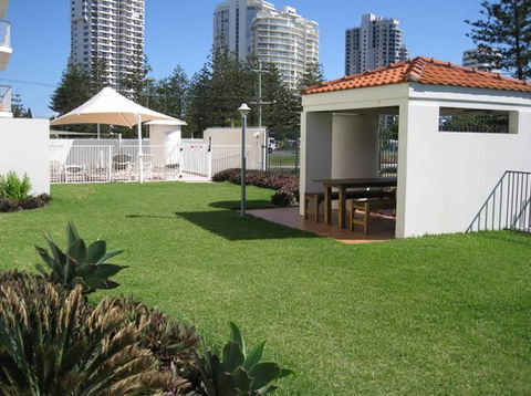 Golden Sands Holiday Apartments - C Tourism 5