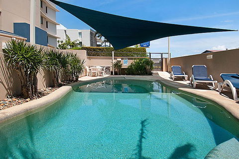 Windward Passage, Golden Beach - C Tourism 0
