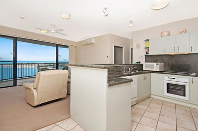 Windward Passage, Golden Beach - C Tourism 9