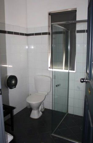 Australia Hotel Motel - C Tourism 3