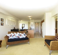 Oaks Seaforth Resort - C Tourism