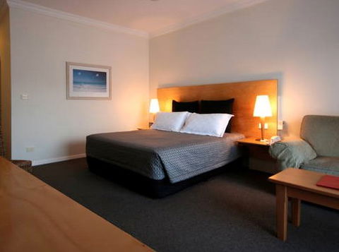 Comfort Inn The International - C Tourism 2