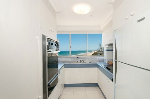 Beachside Tower - C Tourism 3