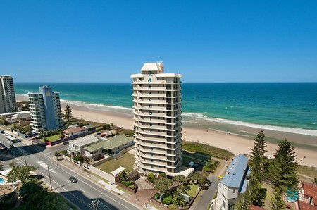 Beachside Tower - C Tourism 7