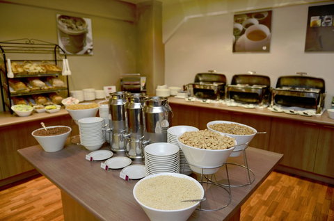 Mercure Grosvenor Hotel Adelaide - C Tourism 3