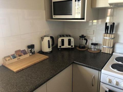 Sundowner Cabin And Tourist Park - C Tourism 4