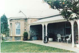 Wroxton Grange - C Tourism 0