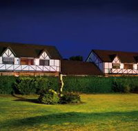 Mick O'Shea's Irish Pub And Motel - C Tourism