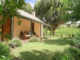 Seppeltsfield Vineyard Cottage - C Tourism 0
