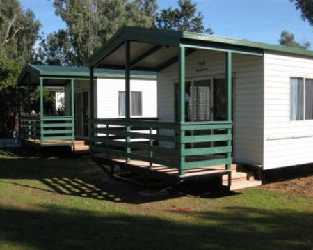 Mannum Caravan Park Cabins - C Tourism 4