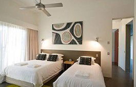 Suffolk Park NSW C Tourism