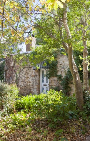 Stirling House - C Tourism 1