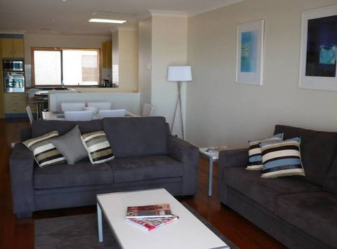 Moana Beach Holiday Apartments - C Tourism 6