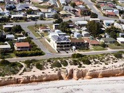 The Lighthouse Accommodation - C Tourism 2
