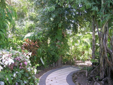 Cooktown Motel Pam's Place - C Tourism 1