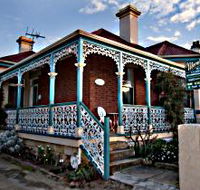 Merre Bes - C Tourism