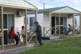 Discovery Holiday Parks Devonport (Cosy Cabins) - C Tourism 0