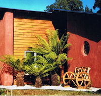Whispering Spirit Holiday Cottages and Miniature Pony Stud - C Tourism