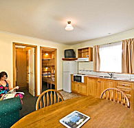 Leisureville Caravan Park - C Tourism