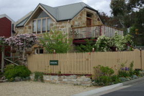 Cascade View Holiday Rentals - C Tourism 0