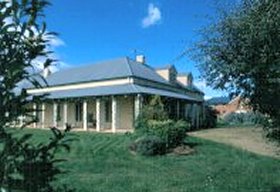 Strathmore Colonial Accommodation - C Tourism 0