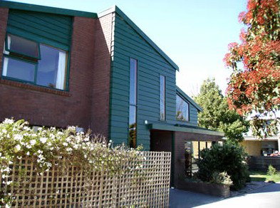 St Helens Backpackers - C Tourism 1