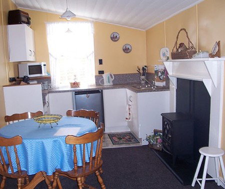 Hurlfield Farm Cottage - C Tourism 5