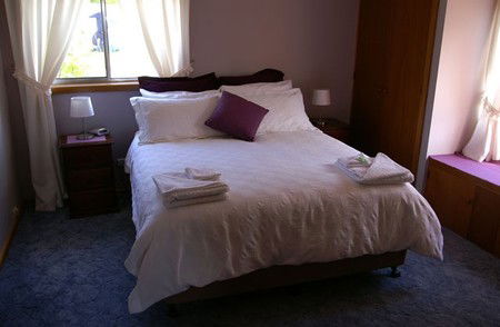 Three Hut Point Waterfront Accommodation - C Tourism 5