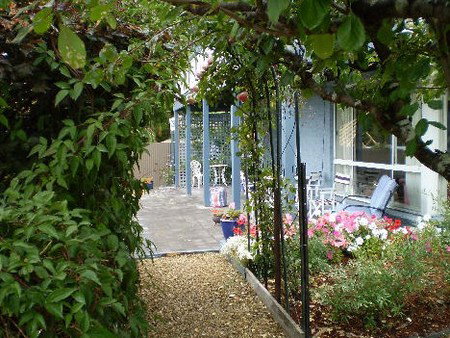 Rocking Horse Cottage - C Tourism 5