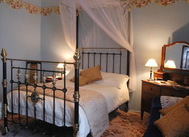 Mrs Currie's House B&B - C Tourism 4
