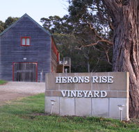 Herons Rise Vineyard - C Tourism