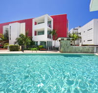 Element on Coolum Beach - C Tourism