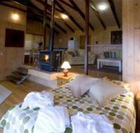 Treetops Seaview Montville - C Tourism