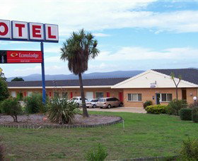 Econo Lodge Bayview Motel - C Tourism 0