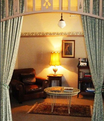Old England Accommodation - C Tourism 0