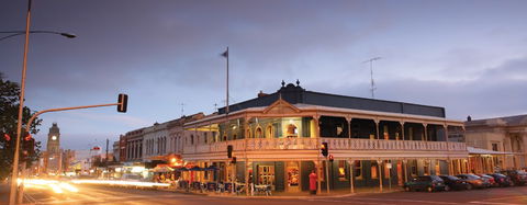 Wintarni Olives - C Tourism 2