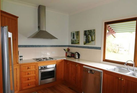 Blue Roo House - C Tourism 0
